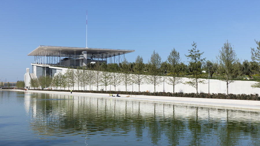 Safety and wind comfort for the Cultural Center of the Stavros Niarchos Foundation